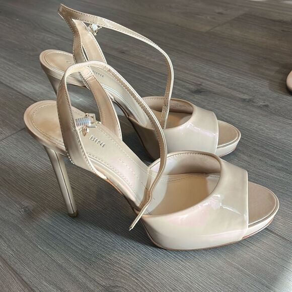 Gianni Bini Patton Black Ankle Strap Women Size 10M 5” Stilletos - Picture 4 of 5